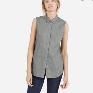 Everlane Sleeveless Collared Shirt in Grey